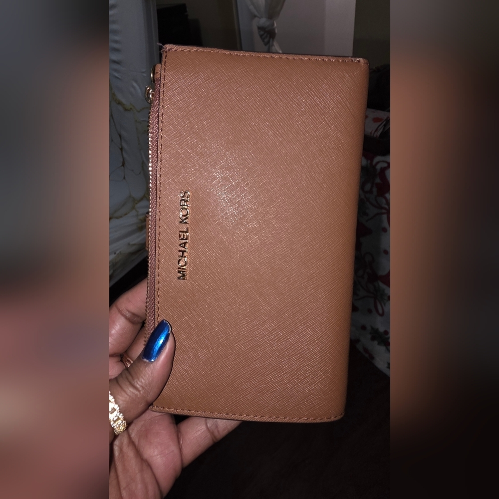 Michael Kors Tan Wallet And Wrislet